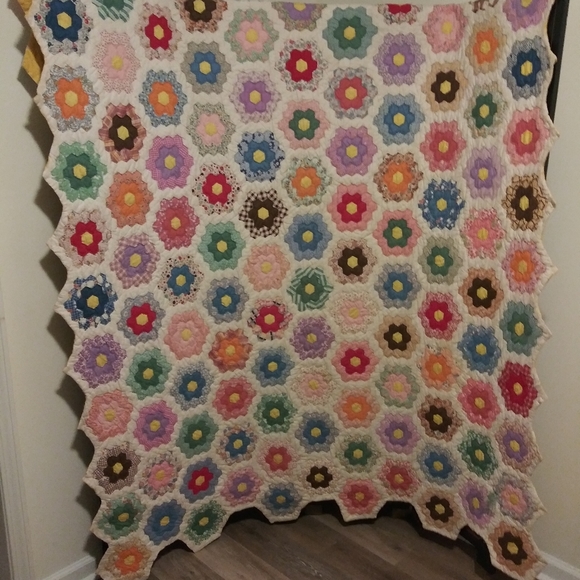 handmade Other - A Beautiful Floral Patched Homemade Quilt